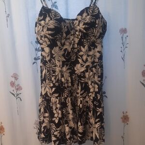 Floral Black and Tan Women's Top